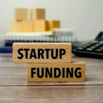 Startups-struggle-as-investors-cut-funding-scaled