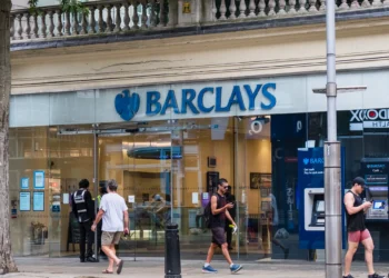Barclays to Cut 5,000 Jobs as AI and Technology Drive Cost Savings